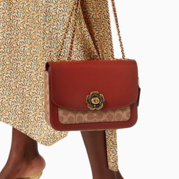 NWT Coach Madison shoulder  bag in regular size tan rust and signature canevas - Picture 6 of 16